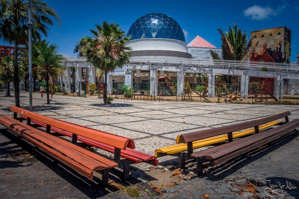 Dieses Bild zeigt den Centro Dragão do Mar de Arte e Cultura in Fortaleza