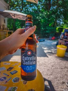 Alkoholfreies Bier in der letzten Bar vor Santiago de Compostela