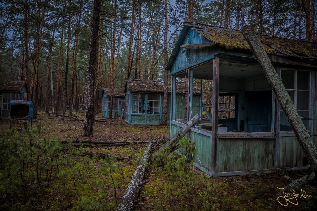 Feuer in Tschernobyl – R.I.P.  Kinderferienlager „Izumrudnoye“