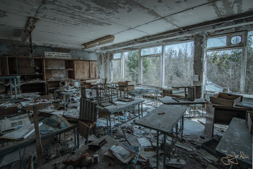 Von Plünderern verwüstet - Ein Klassenzimmer in der verlassenen Schule in Pripyat