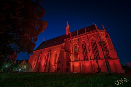 Die Ritterkapelle bei der "Night of Light" in Hassfurt #nightoflight