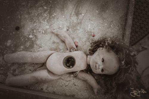 Bilder Kindergarten Tschernobyl Kopatschi - Puppe