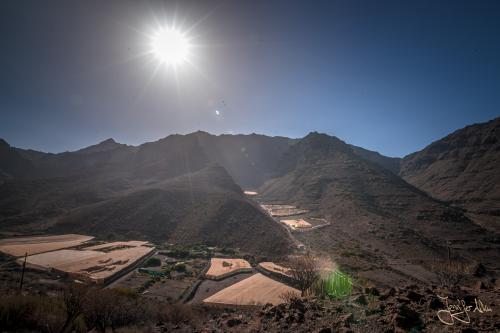 Aussicht beim Aufstieg - Die Wanderung zu Playa de Guigui
