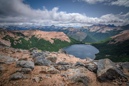 Aussicht vom Cerro CAB  auf die Laguna CAB / LLuvu