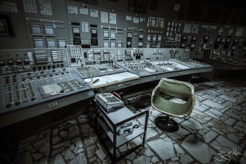 Kontrollraum im Atomkraftwerk - Tschernobyl, Ukraine