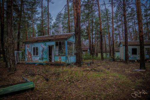 Feuer in Tschernobyl – R.I.P. Kinderferienlager „Izumrudnoye“