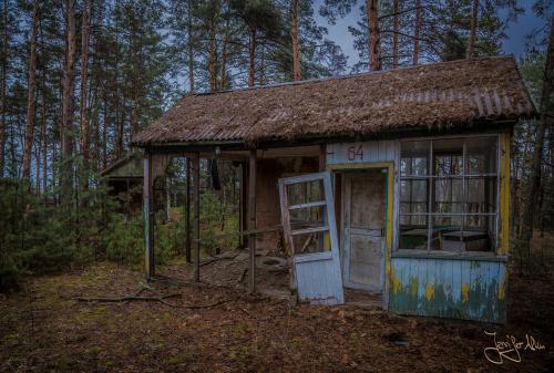 Feuer in Tschernobyl – R.I.P. Kinderferienlager „Izumrudnoye“