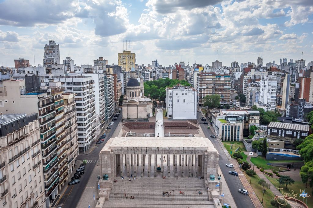 Dieses Bild zeigt die Aussicht vom Monumento histórico nacional a la Bandera.