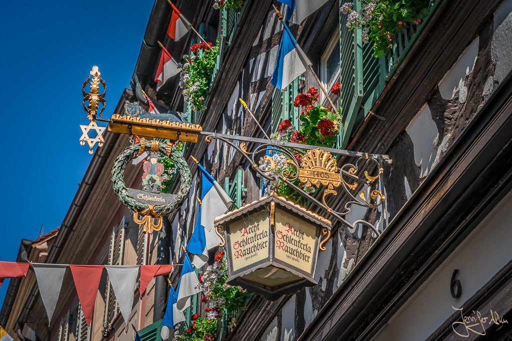 Dieses Bild zeigt die Brauerei Schlenkerla in Bamberg