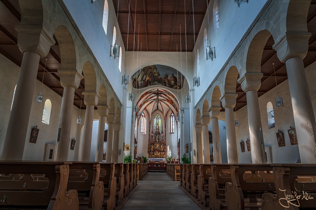 Dieses Bild zeigt eine Innenaufnahme der Stiftskirche St. Jakob in Bamberg