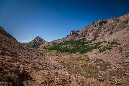 Trekking bei Bariloche: Rückweg von Refugio Frey über die Laguna Schmoll