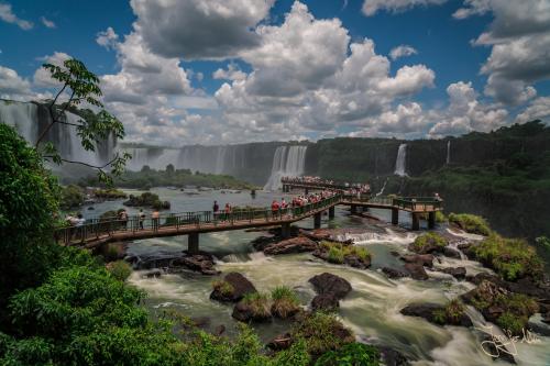 Stege - Iguazu Wasserfälle in Brasilien