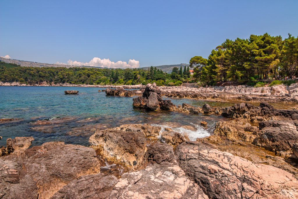 Felsstrände auf der Insel Lokrum – ein Paradies bei Dubrovnik / Kroatien