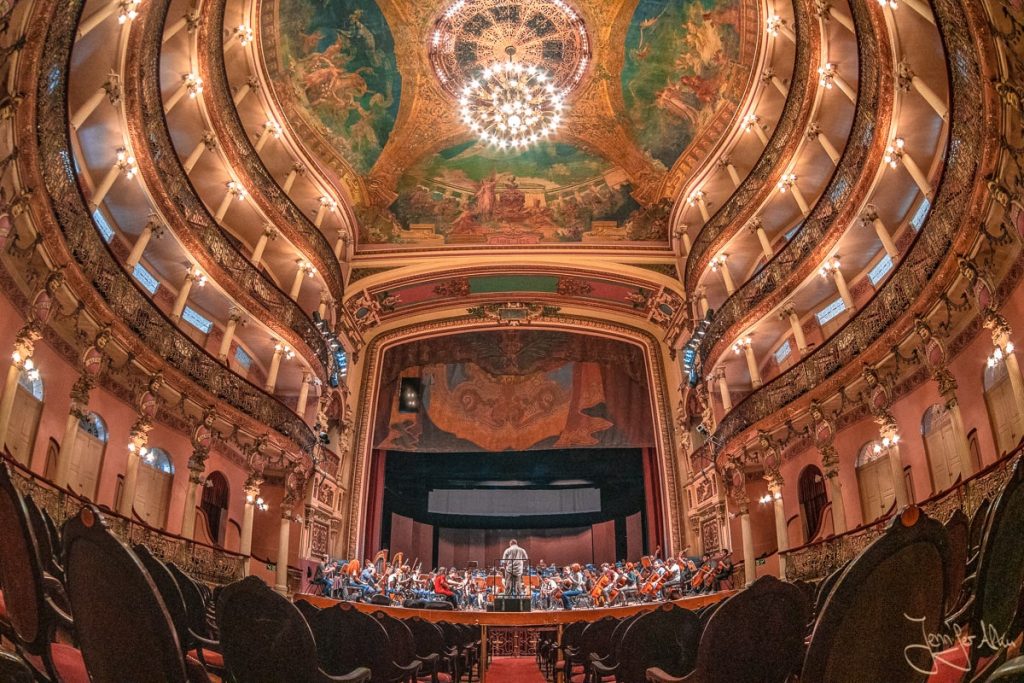 Dieses Bild zeigt den Konzertsaal von der Oper in Manaus