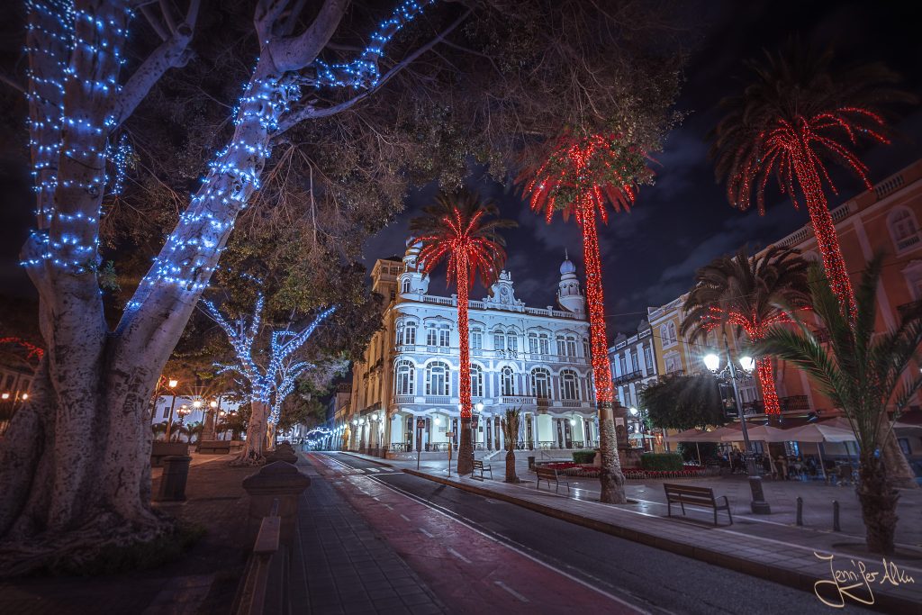 So schön leuchtet Las Palmas de Gran Canaria zur Weihnachtszeit